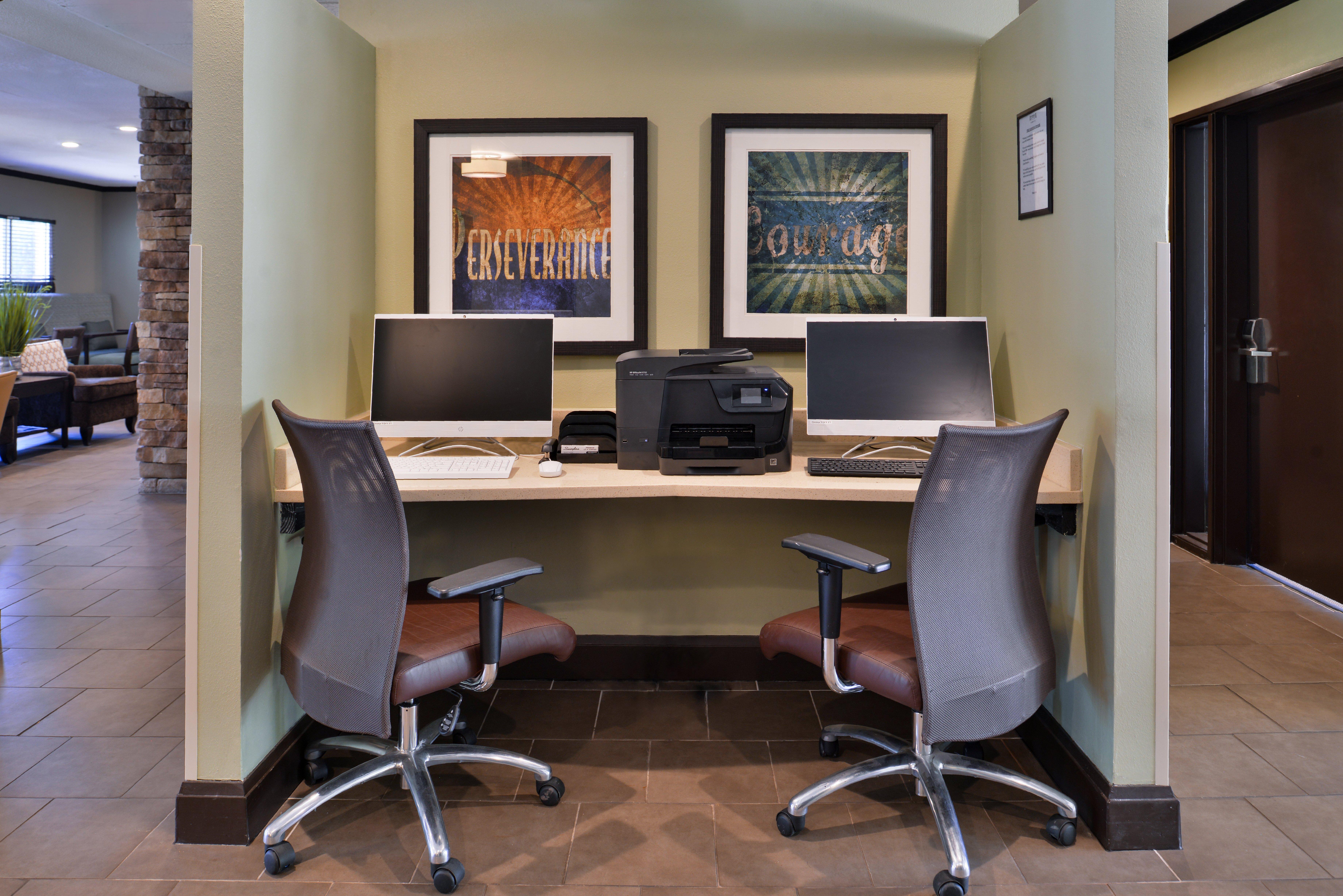 Hotel Staybridge By Ihg 2*